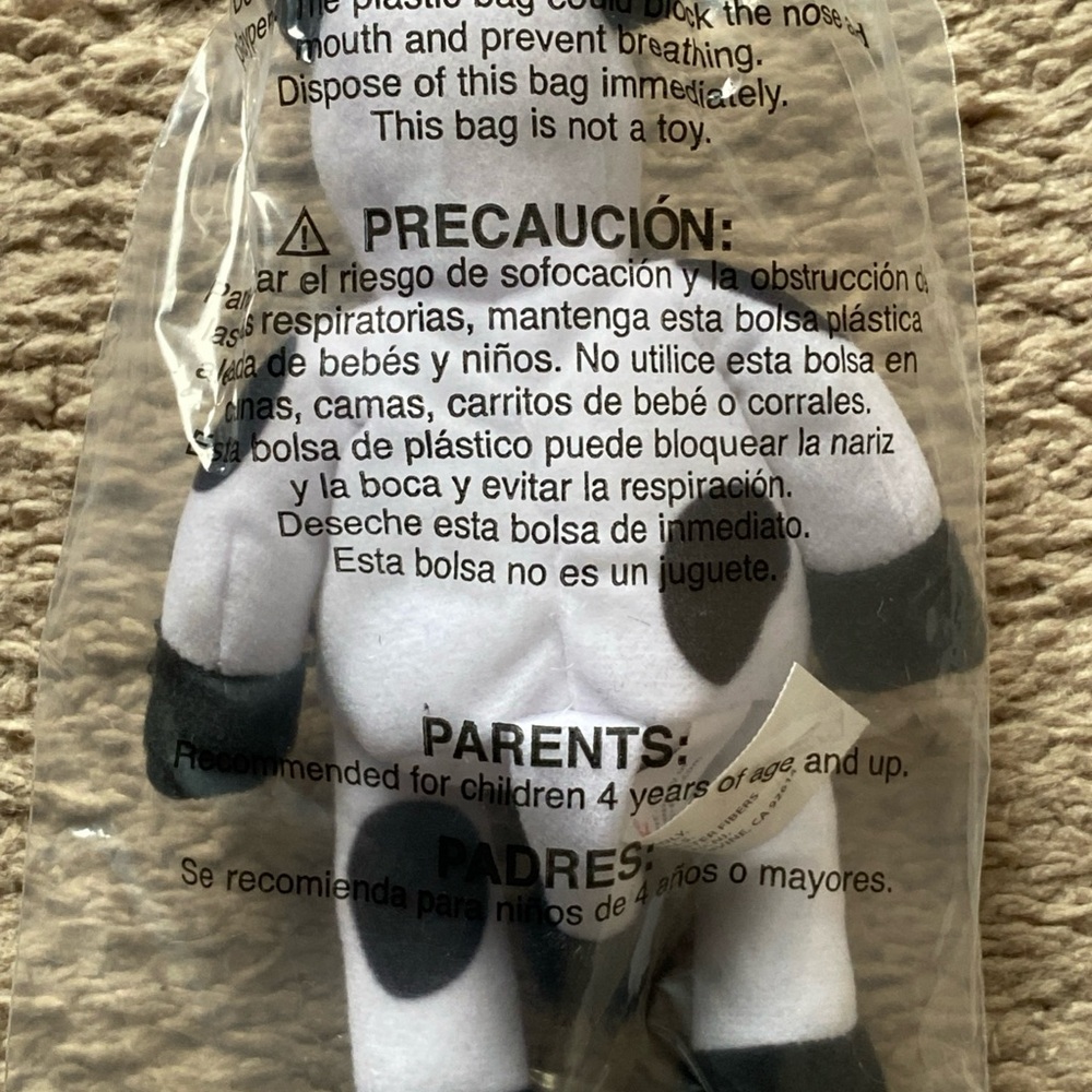 Chic Fil A Cow Plush 6" Stuffed Animal Toy unopened (No Sign) - Picture 5 of 6